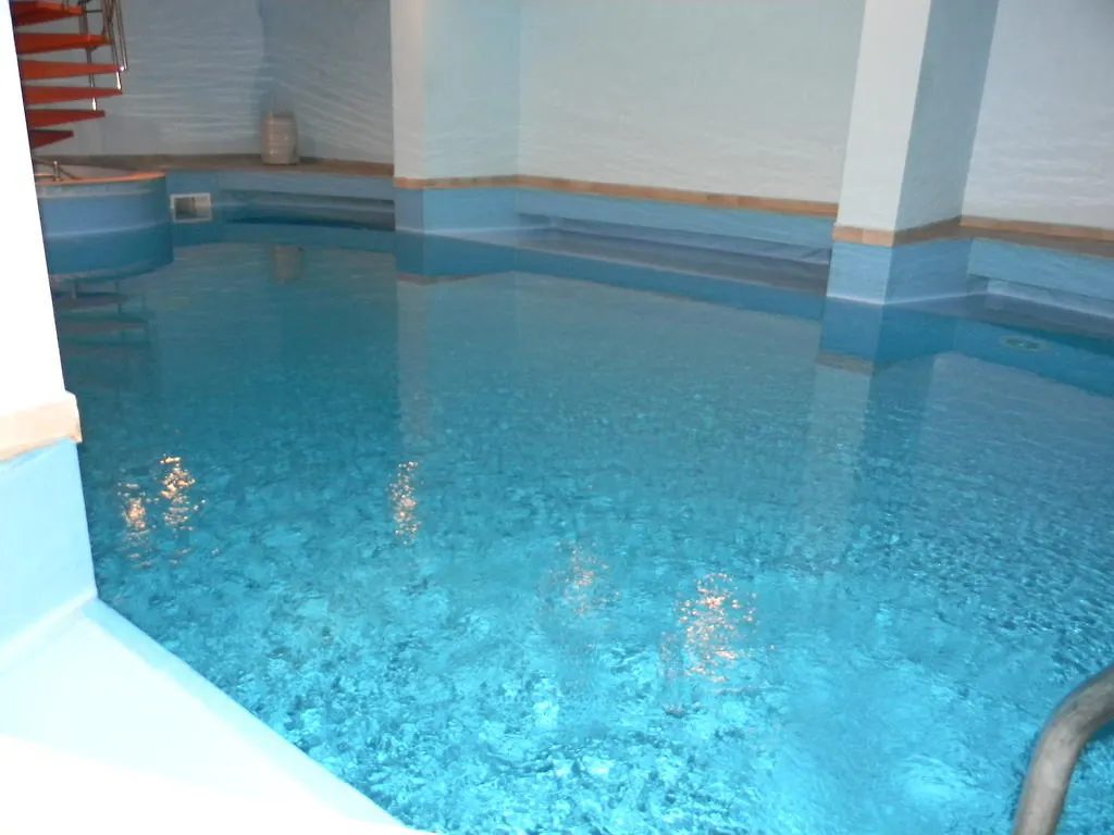 Vila Casa Victor Bucharest 3*,