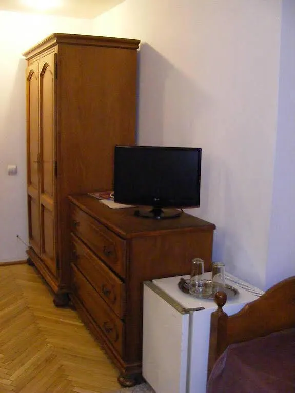 Guest house Vila Casa Victor Bucharest